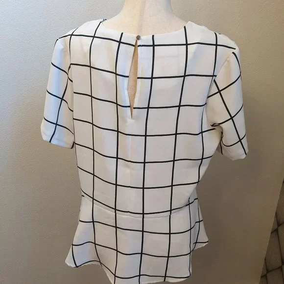 Banana Republic Factory Blouse - Picture 3 of 7